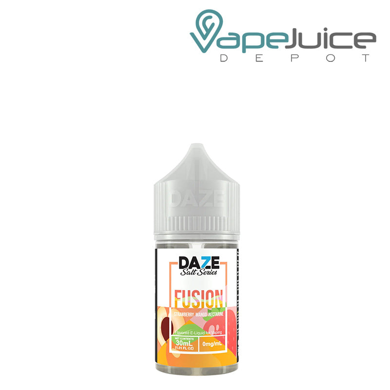 A 30ml bottle of Strawberry Mango Nectarine 7 Daze Fusion Salt - Vape Juice Depot